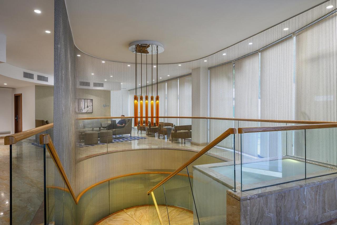 Sea Tower By Isrotel Design เทลอาวีฟ ภายนอก รูปภาพ
