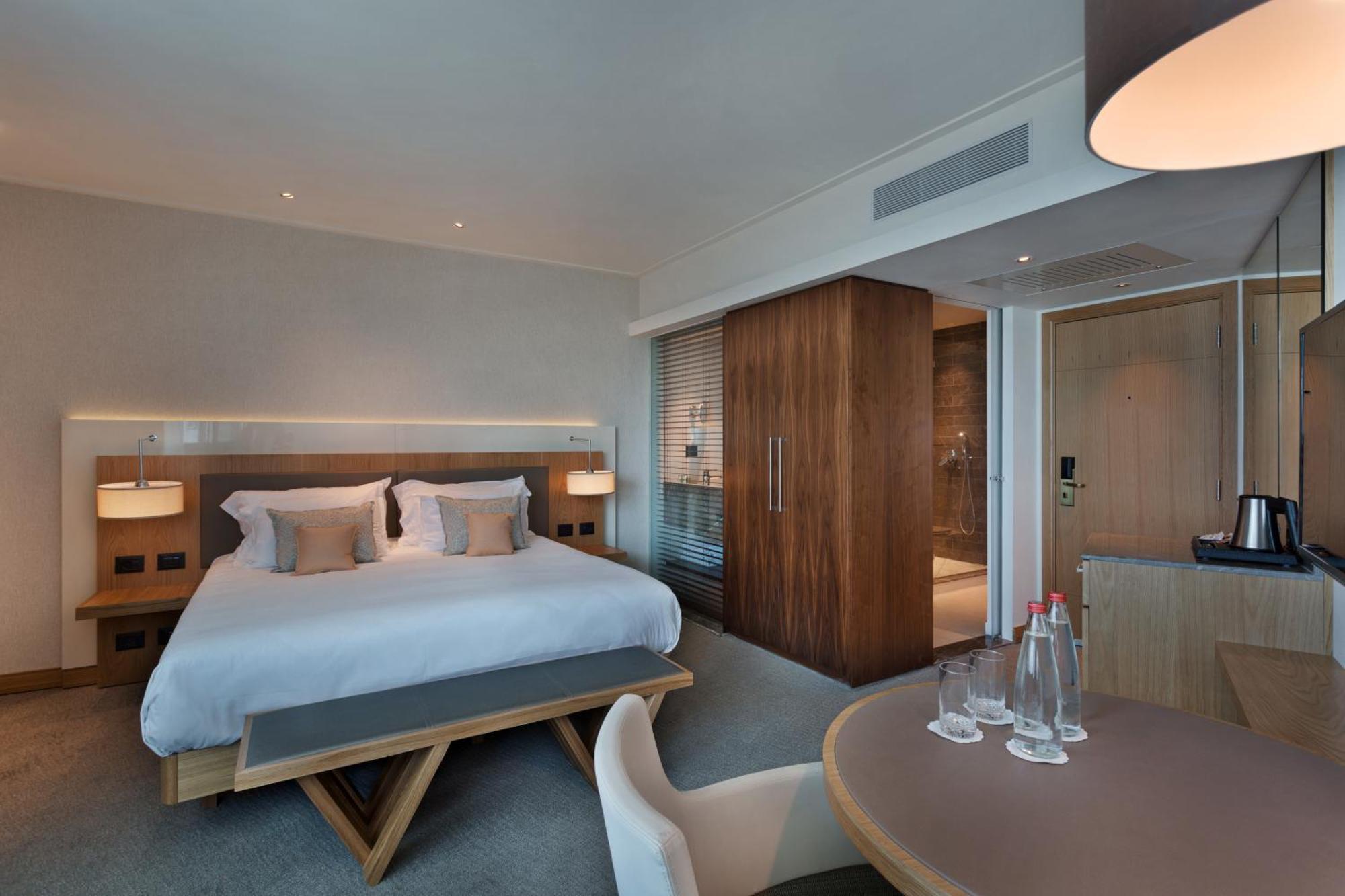 Sea Tower By Isrotel Design เทลอาวีฟ ห้อง รูปภาพ